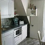 Apartment_emily